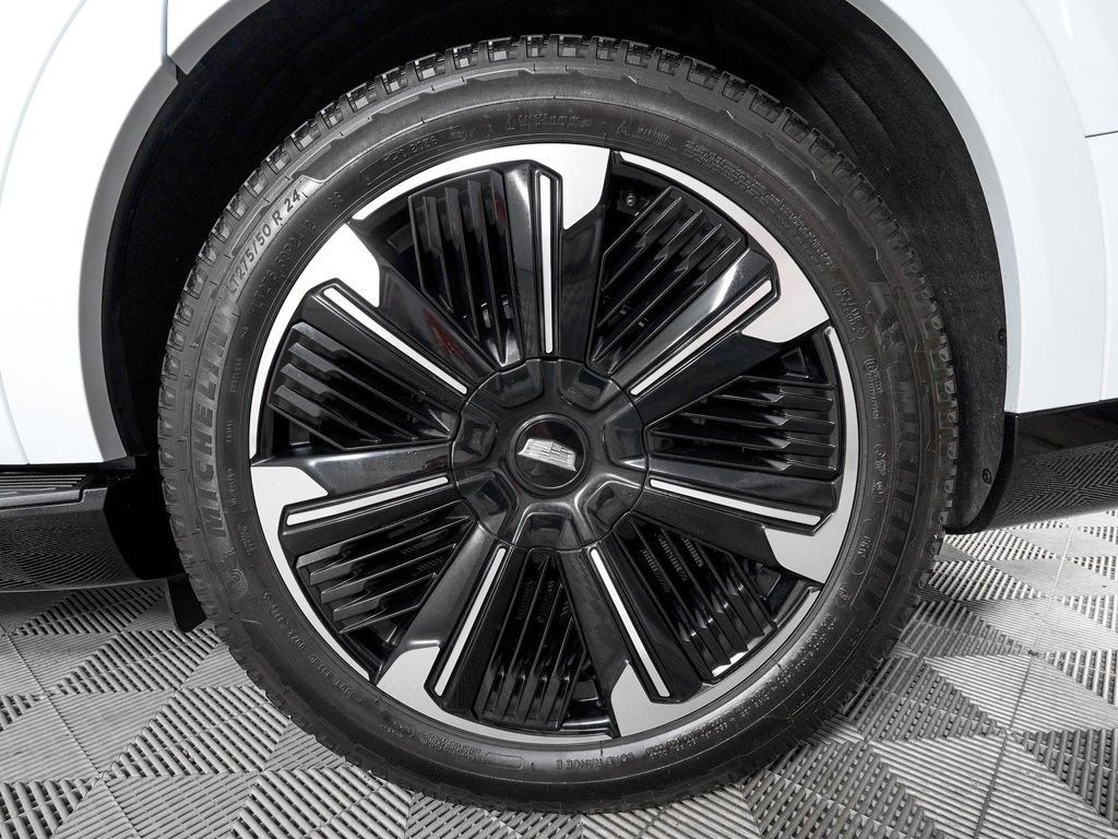 صورة مصغرة 34 لـ 2026 Cadillac ESCALADE IQL SPORT
