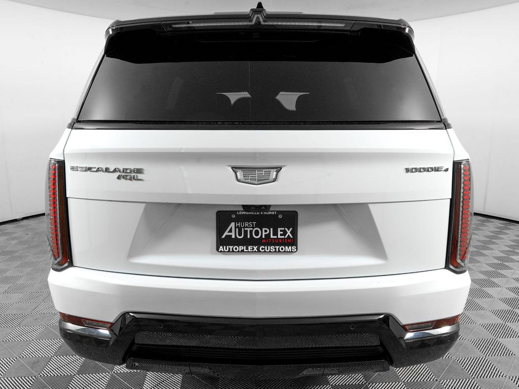 صورة 5 لـ 2026 Cadillac ESCALADE IQL SPORT