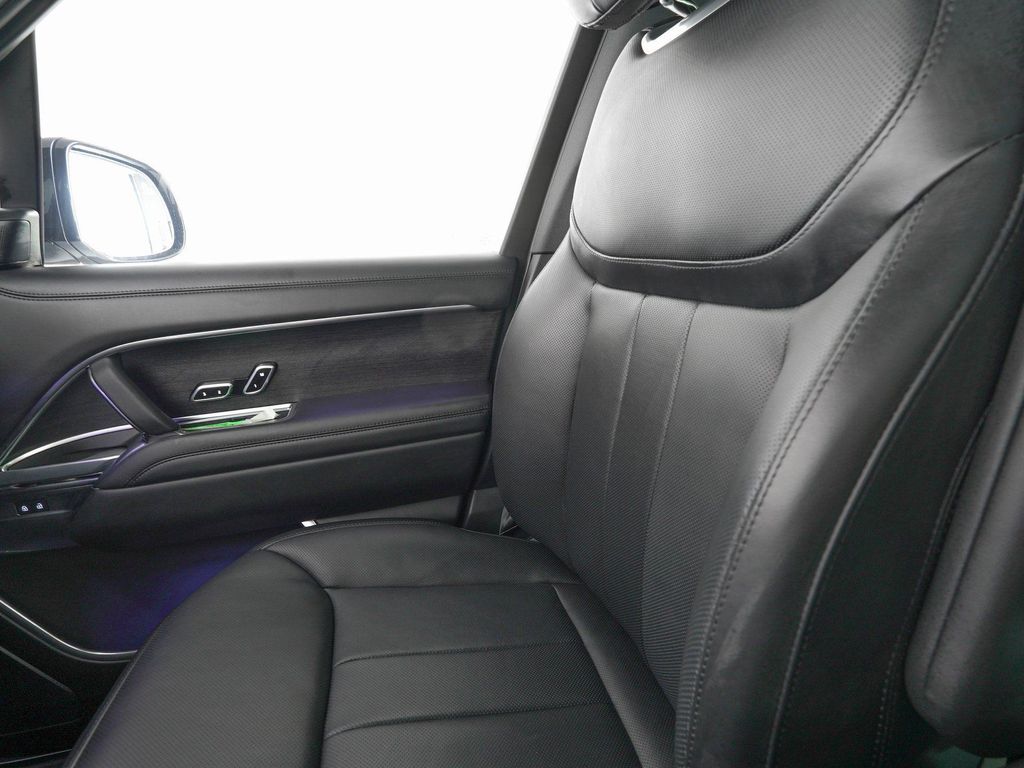 صورة مصغرة 28 لـ 2025 LAND Rover RANGE ROVER P530 SE