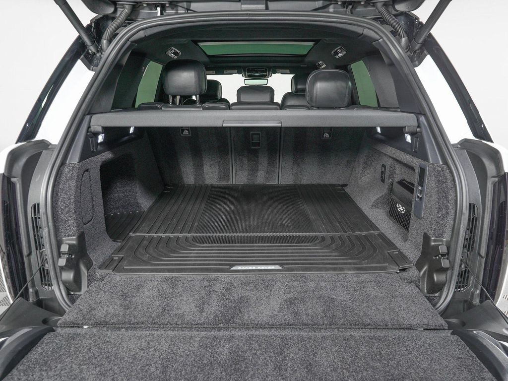 صورة مصغرة 11 لـ 2025 LAND Rover RANGE ROVER P530 SE