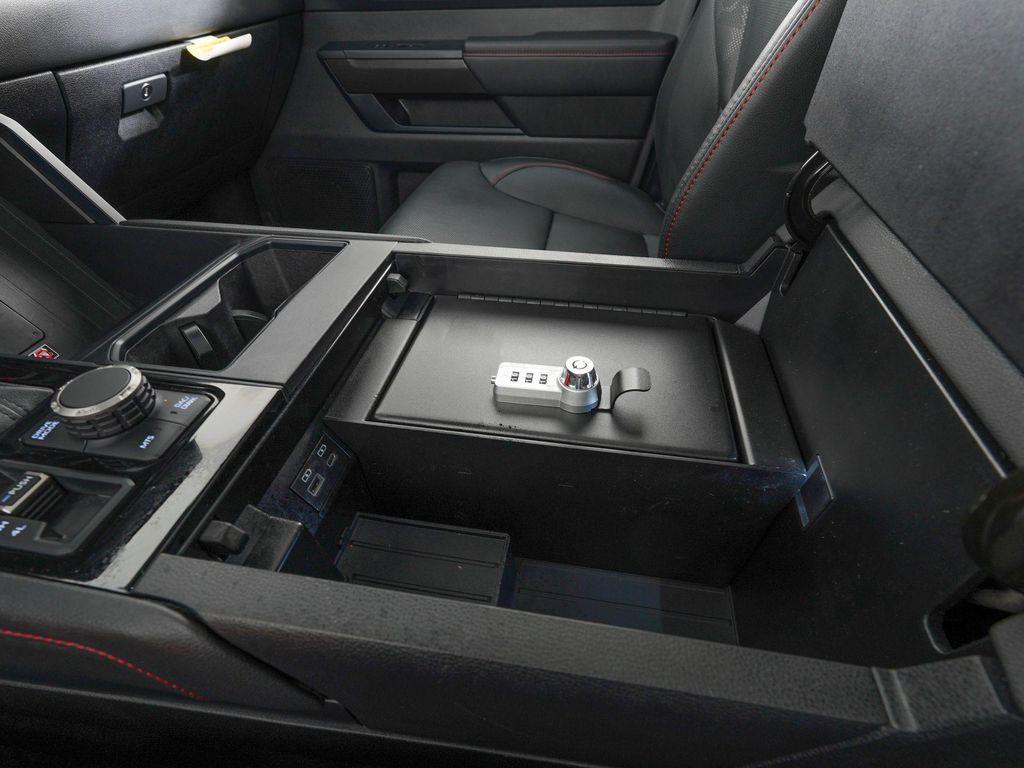 2026 Toyota SEQUOIA TRD PRO — миниатюра 31