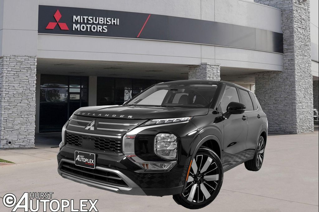 New 2026 Mitsubishi Outlander SE