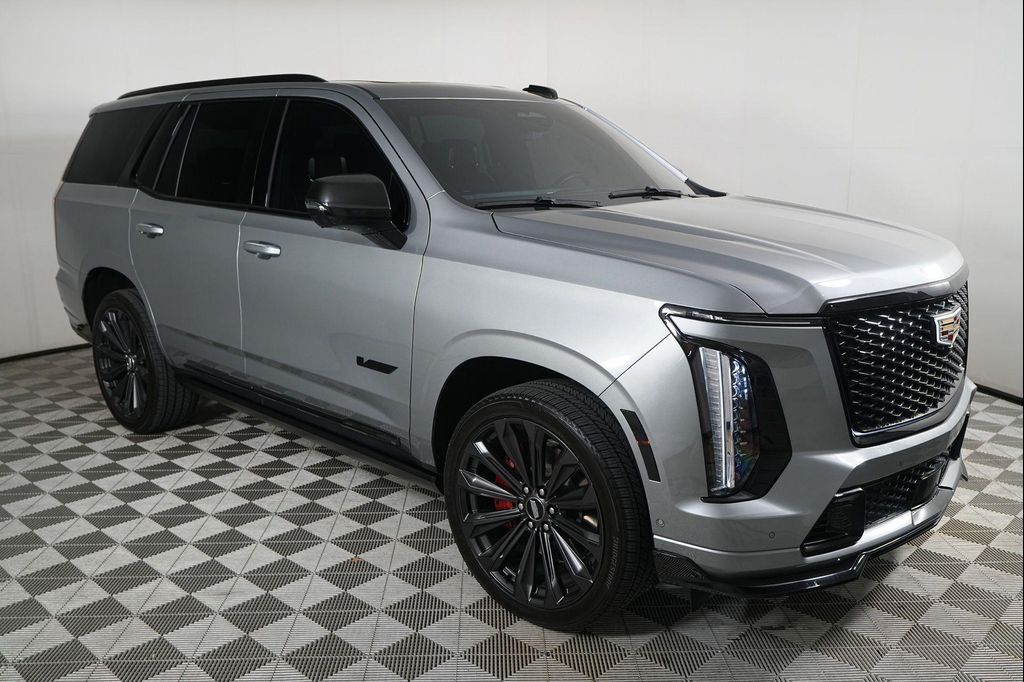 صورة 3 لـ 2025 Cadillac ESCALADE V-SERIES
