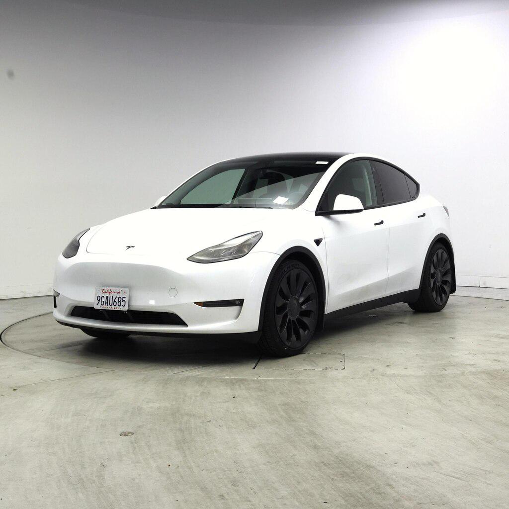 TESLA MODEL Y PERFORMANCE DUAL MOTOR ALL-WHEEL DRIVE - 4