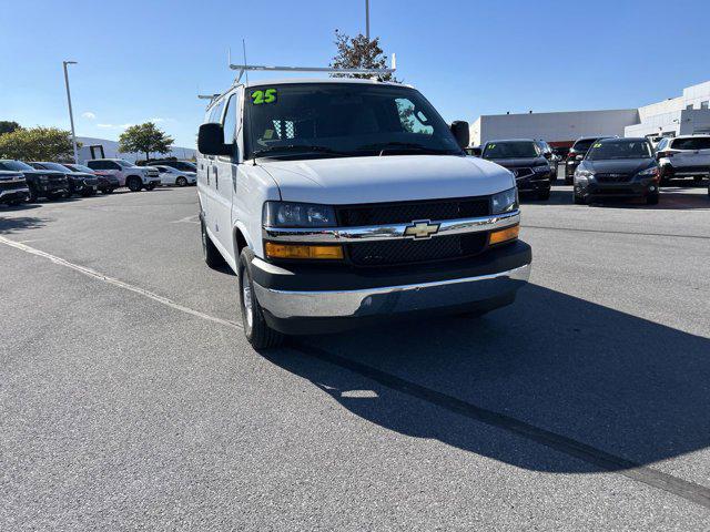 New 2025 Chevrolet Express 2500 RWD 2500 Regular Wheelbase WT