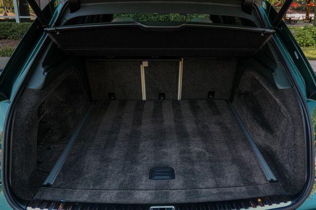 صورة مصغرة 26 لـ 2022 Bentley BENTAYGA V8