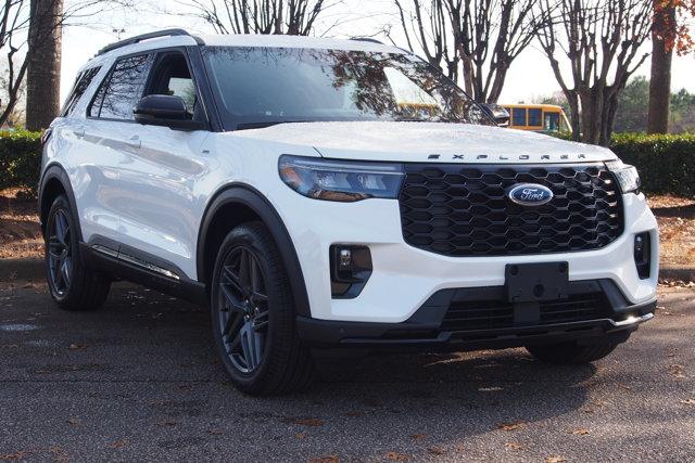New 2026 Ford Explorer ST-Line