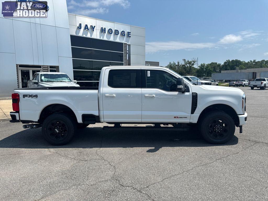 2026 FORD F-250 LARIAT — фото 8