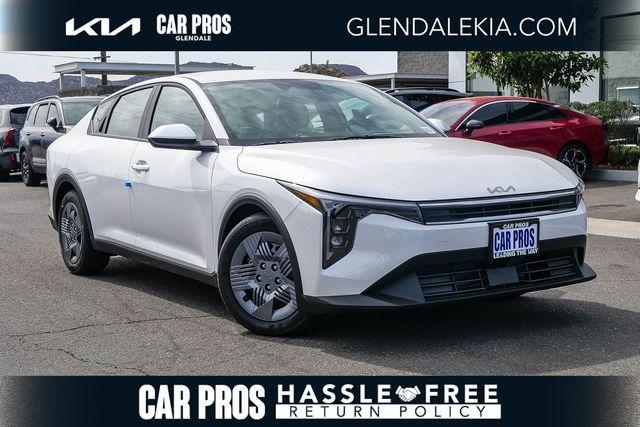 New 2026 Kia K4 LX