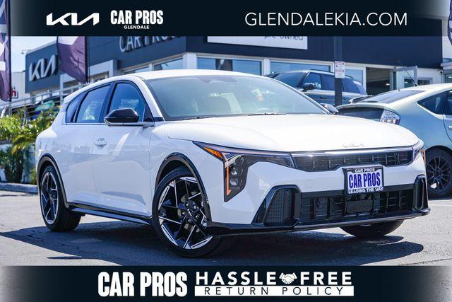 New 2026 Kia K4 GT-LINE
