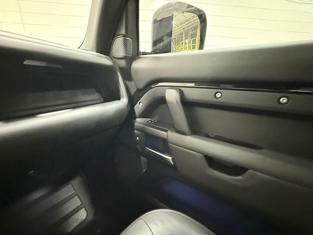 2023 LAND Rover DEFENDER 110 V8 缩略图 24