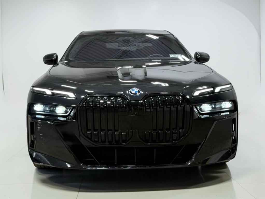 2023 BMW I7 XDRIVE60 — миниатюра 11