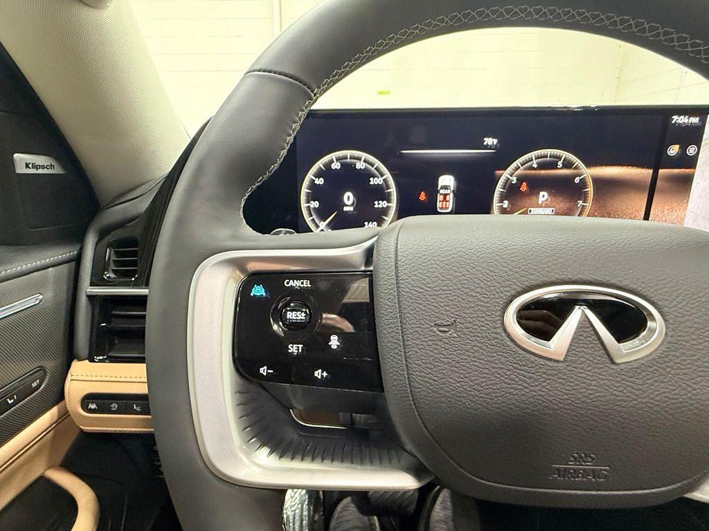 صورة مصغرة 31 لـ 2026 Infiniti QX80 LUXE