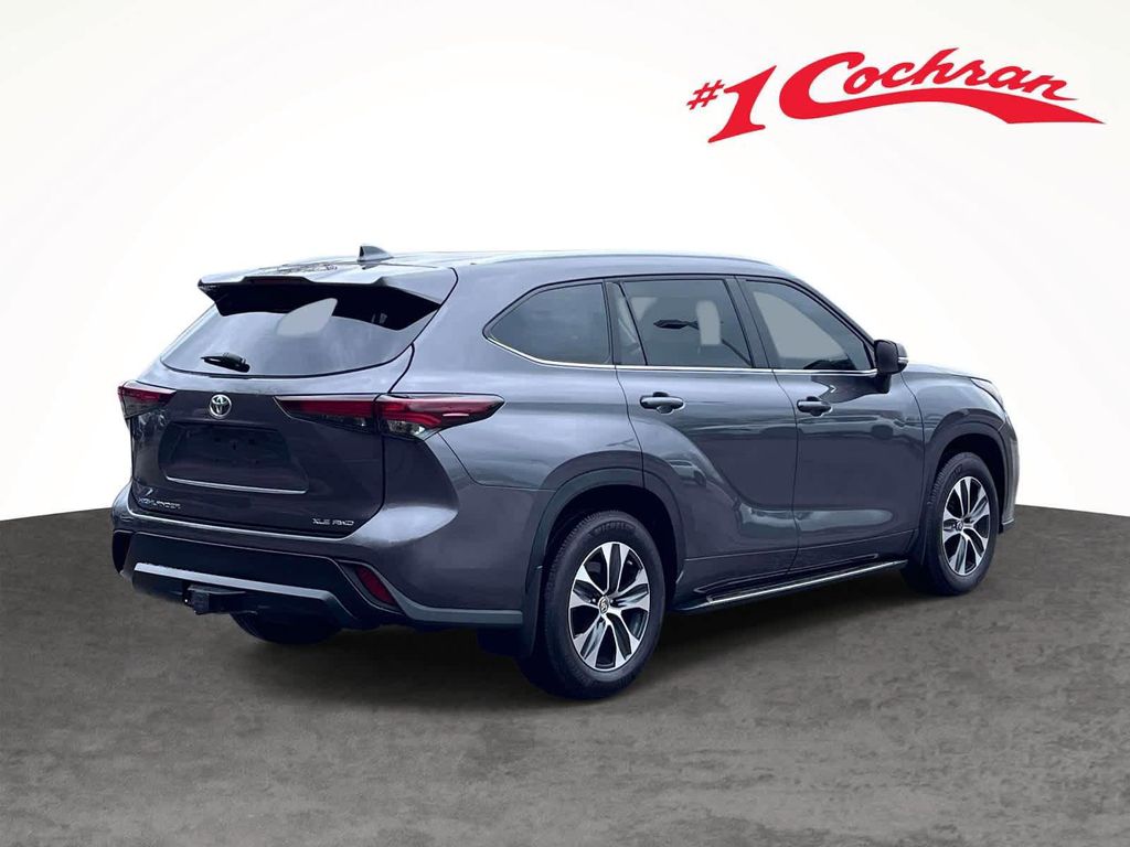 TOYOTA HIGHLANDER - 7