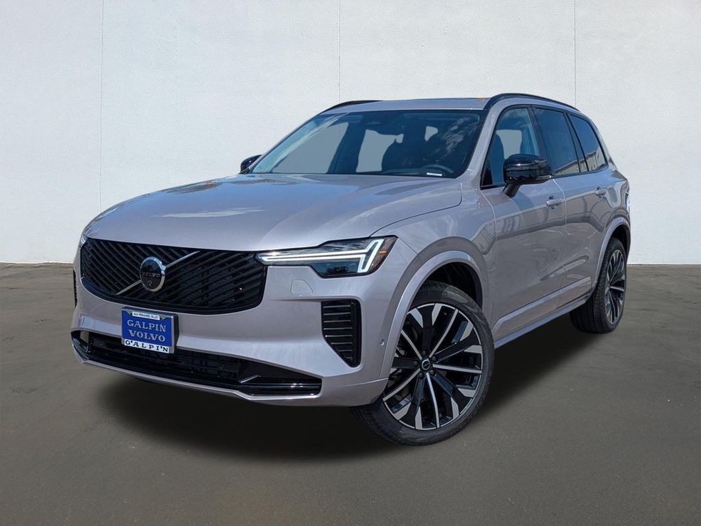 New 2026 Volvo XC90 Ultra Dark Theme, B6 AWD Gas (mild hybrid), Gasoline, 7 Seats