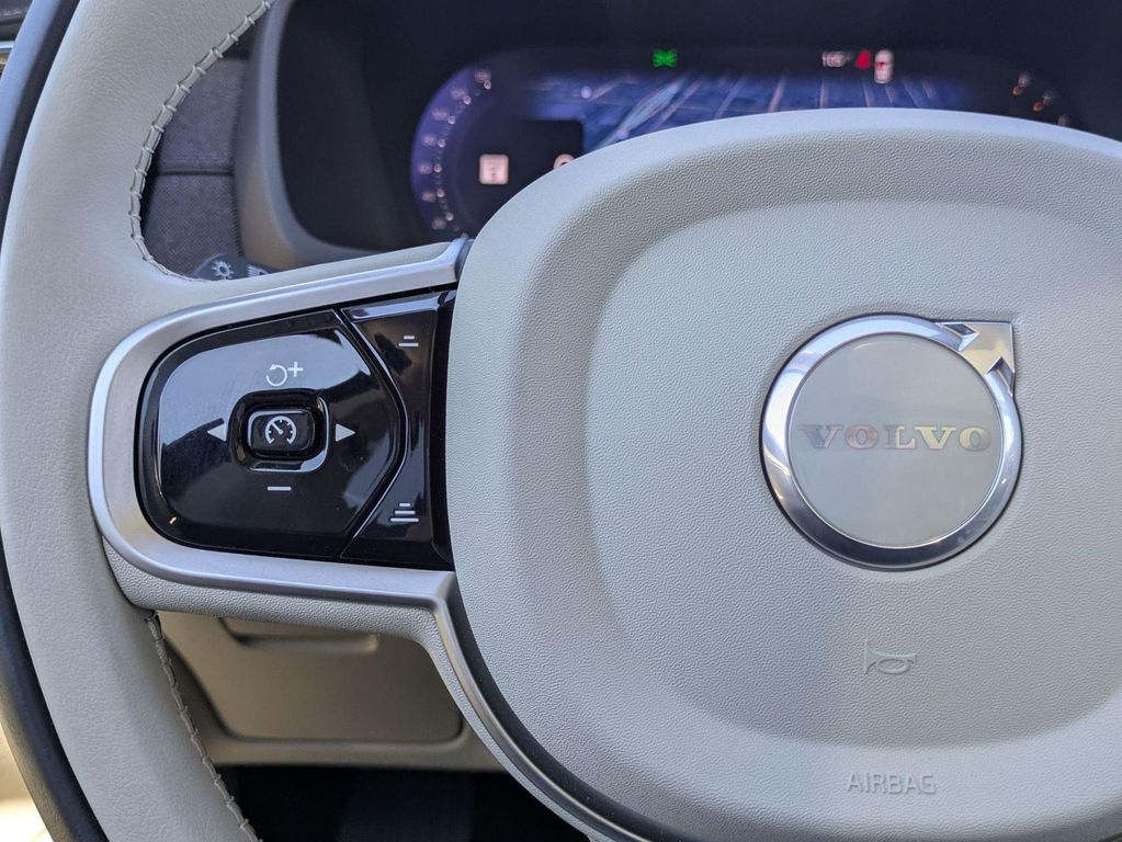 صورة مصغرة 13 لـ 2025 Volvo XC90 B6 ULTRA