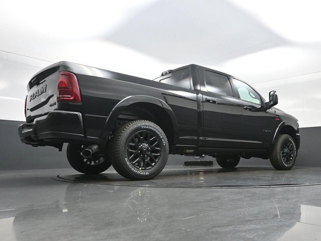 2026 RAM 2500 LIMITED CREW CAB 4X4 6'4' BOX — миниатюра 18