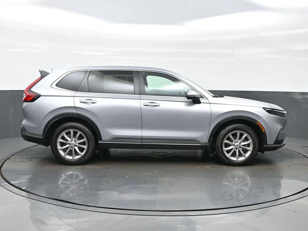 صورة 10 لـ 2023 Honda CR-V EX-L