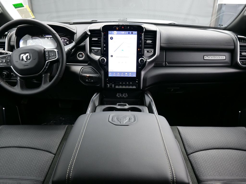 2026 RAM 2500 LARAMIE CREW CAB 4X4 6'4' BOX — миниатюра 12