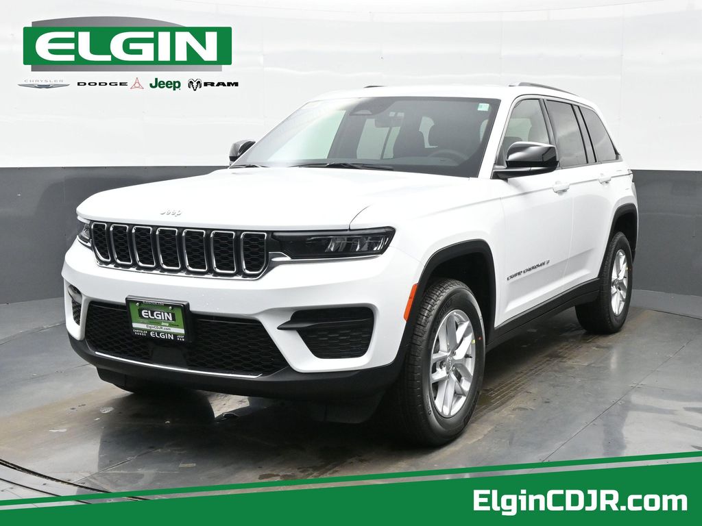 New 2026 Jeep Grand Cherokee Laredo