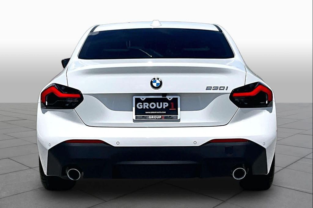 صورة 4 لـ 2026 BMW 230 230I