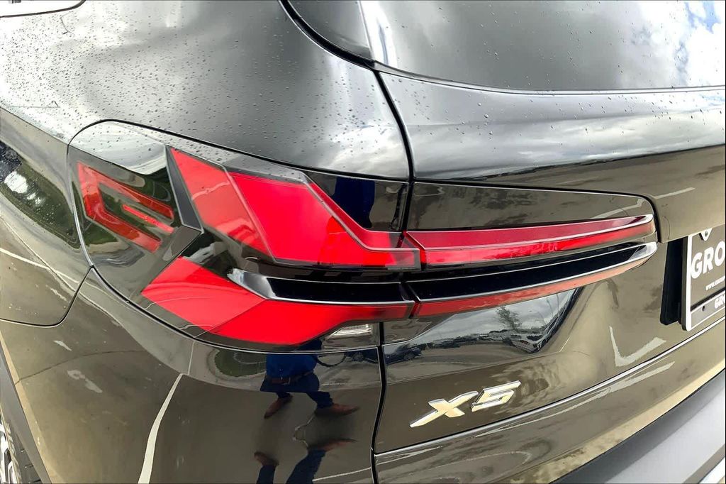 صورة مصغرة 28 لـ 2026 BMW X5 SDRIVE40I