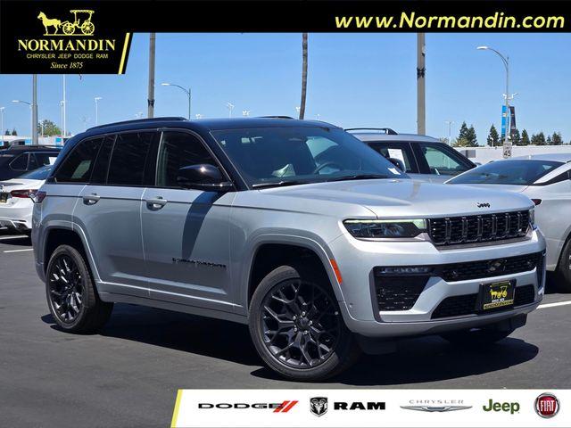 New 2026 Jeep Grand Cherokee Summit