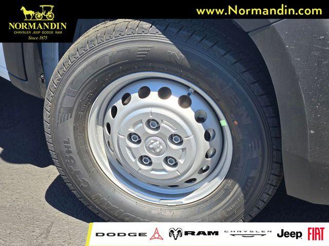 2026 RAM PROMASTER 1500 LOW ROOF — фото 3