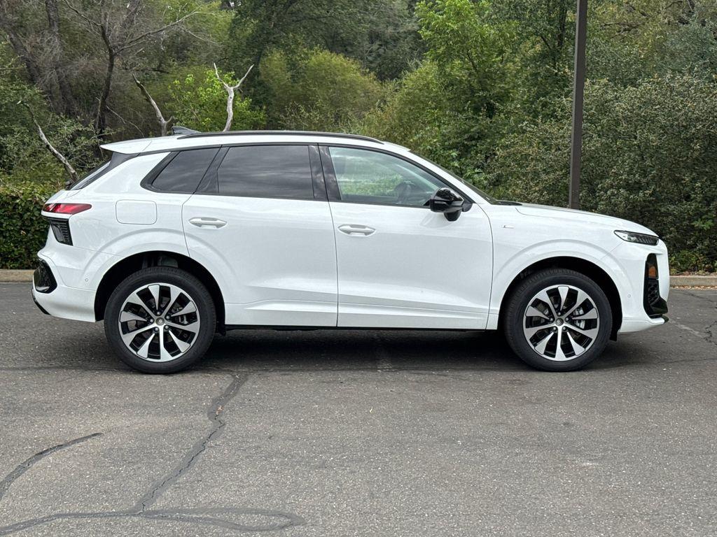 صورة 4 لـ 2026 AUDI Q3 S LINE