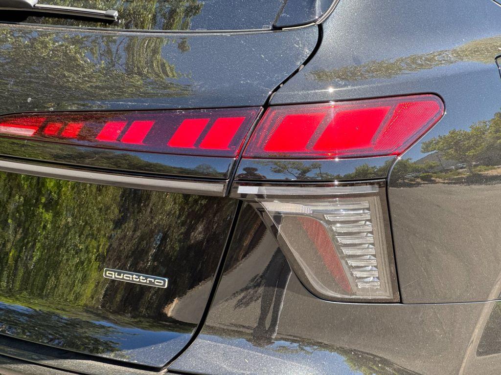 صورة مصغرة 29 لـ 2026 AUDI Q3 S LINE