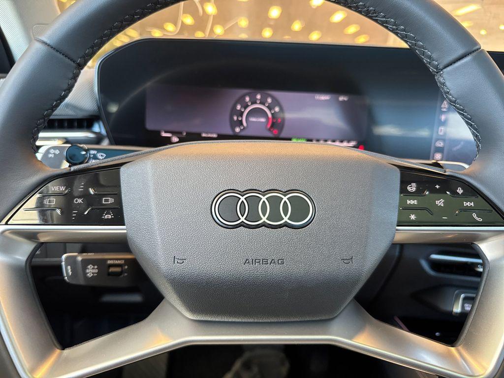 صورة مصغرة 24 لـ 2026 AUDI Q3 S LINE