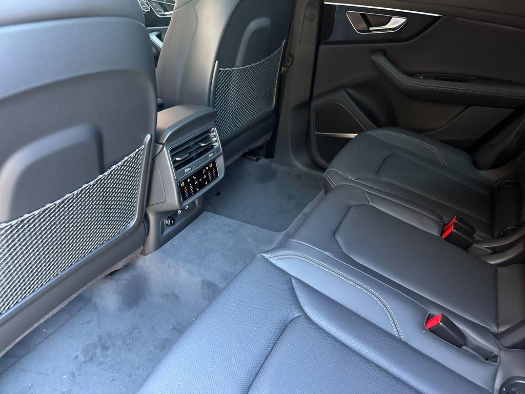 2026 AUDI Q8 55 PREMIUM — миниатюра 13