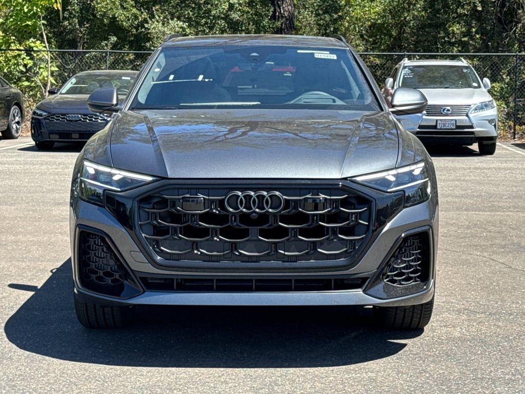 صورة 10 لـ 2026 AUDI Q8 55 PREMIUM