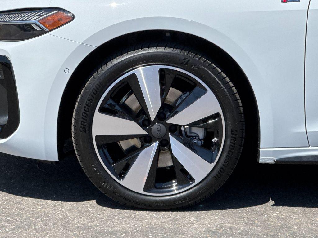 صورة مصغرة 26 لـ 2026 AUDI A5