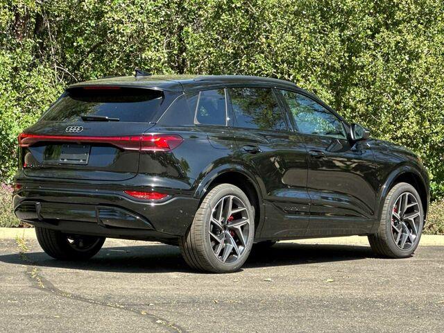 صورة 4 لـ 2027 AUDI SQ6 E-TRON PREMIUM PLUS