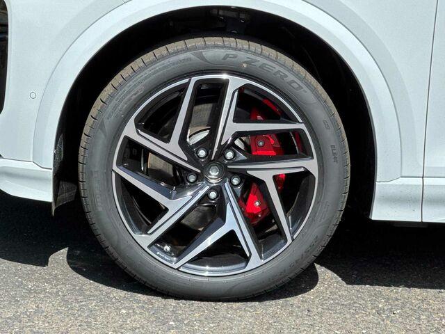 صورة مصغرة 24 لـ 2027 AUDI SQ6 E-TRON PREMIUM PLUS