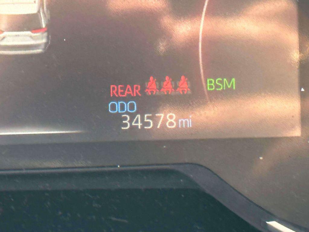 صورة مصغرة 27 لـ 2024 Toyota RAV4 XLE