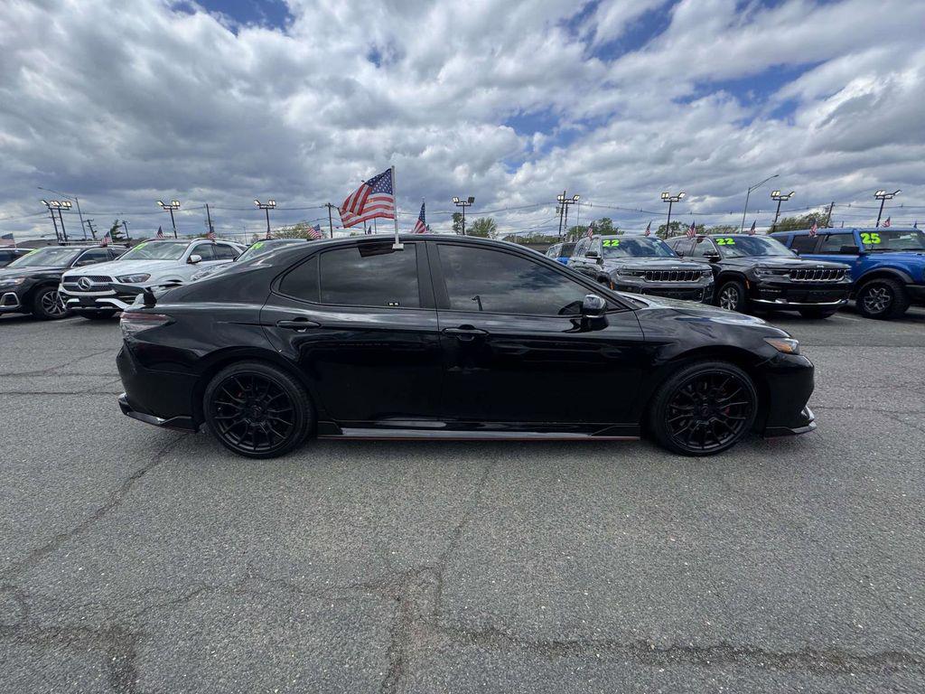 TOYOTA CAMRY - 5