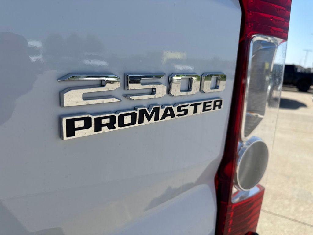 صورة مصغرة 29 لـ 2026 RAM PROMASTER 2500 TRADESMAN
