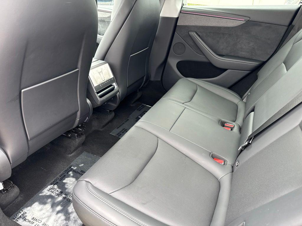 صورة مصغرة 22 لـ 2026 Tesla MODEL Y LONG RANGE