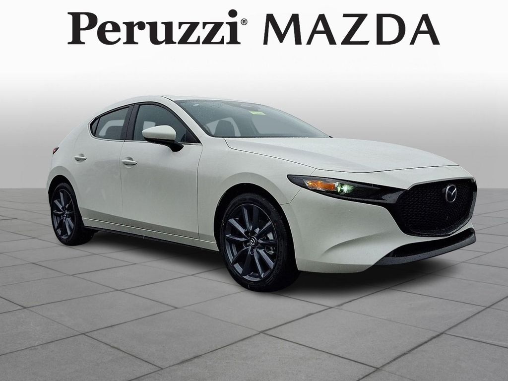 New 2026 Mazda Mazda3 FWD w/Preferred Package