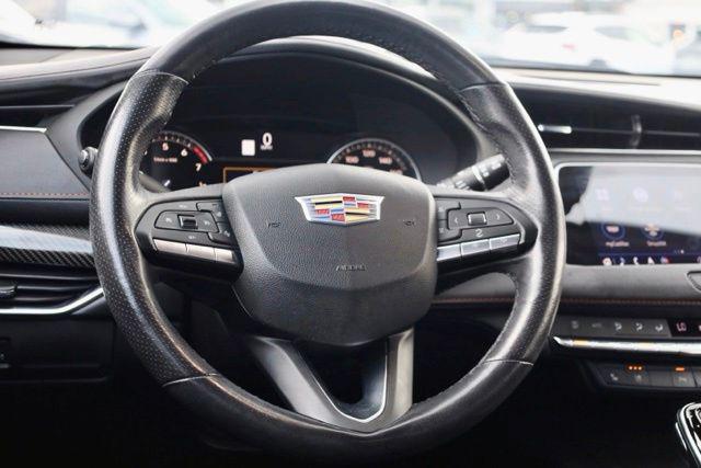 صورة 8 لـ 2023 Cadillac XT4 SPORT