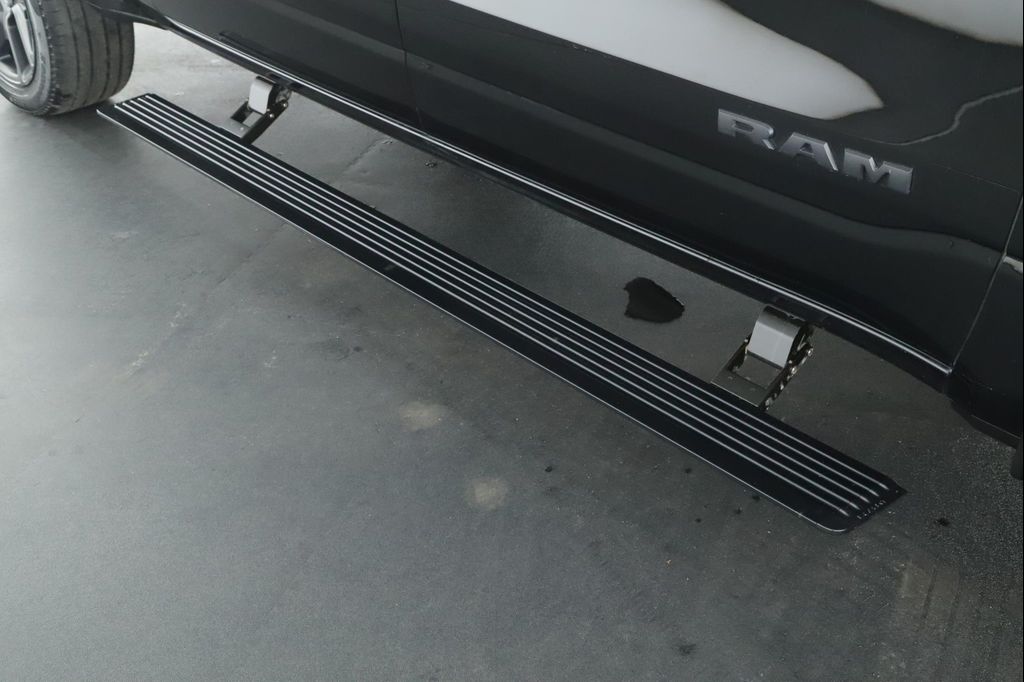 2023 RAM 1500 LARAMIE 缩略图 20