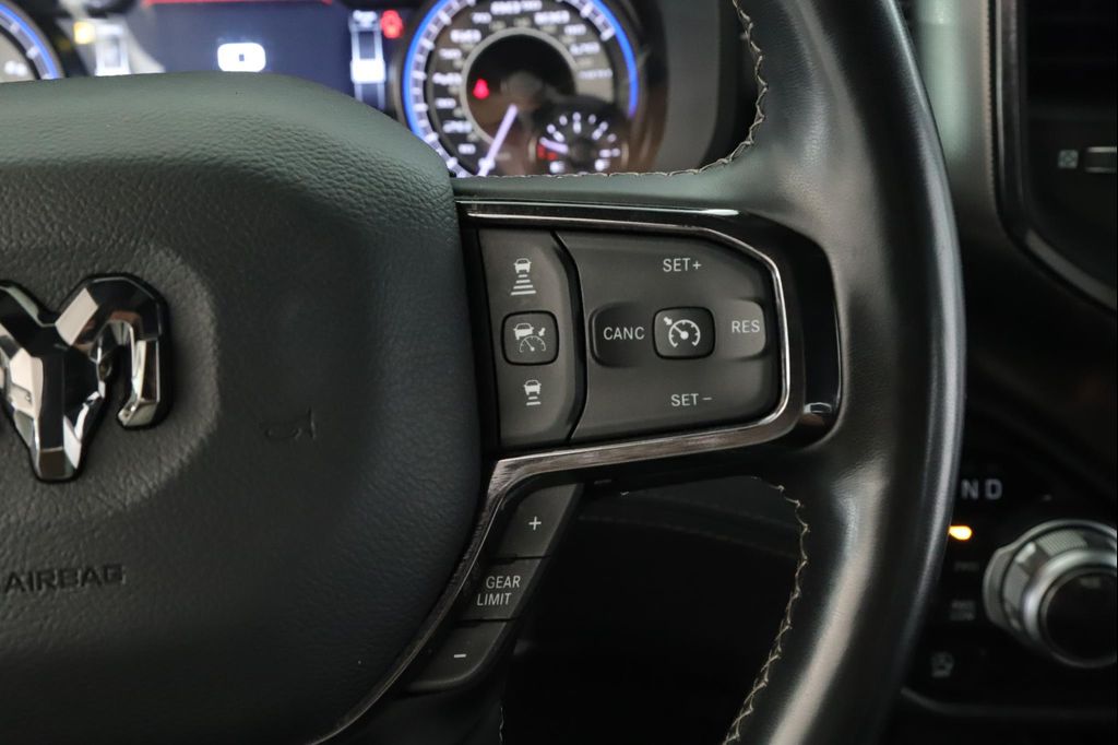 صورة 8 لـ 2022 RAM 1500 LIMITED