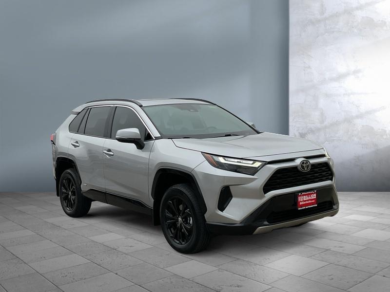 TOYOTA RAV4 - 8