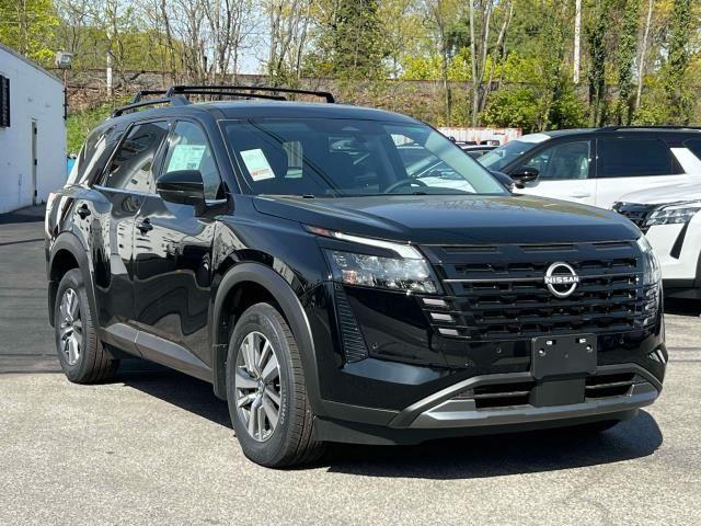 New 2026 Nissan Pathfinder SL
