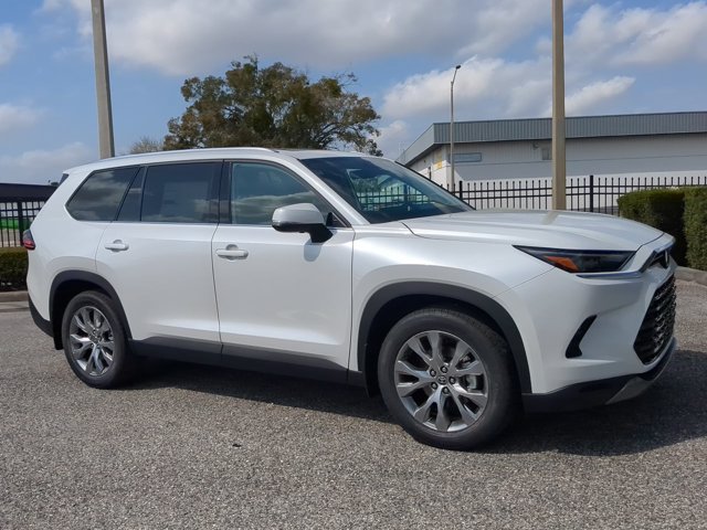 New 2026 Toyota Grand Highlander Hybrid Limited