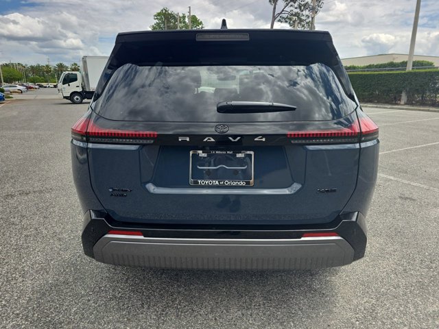 TOYOTA RAV4 - 5