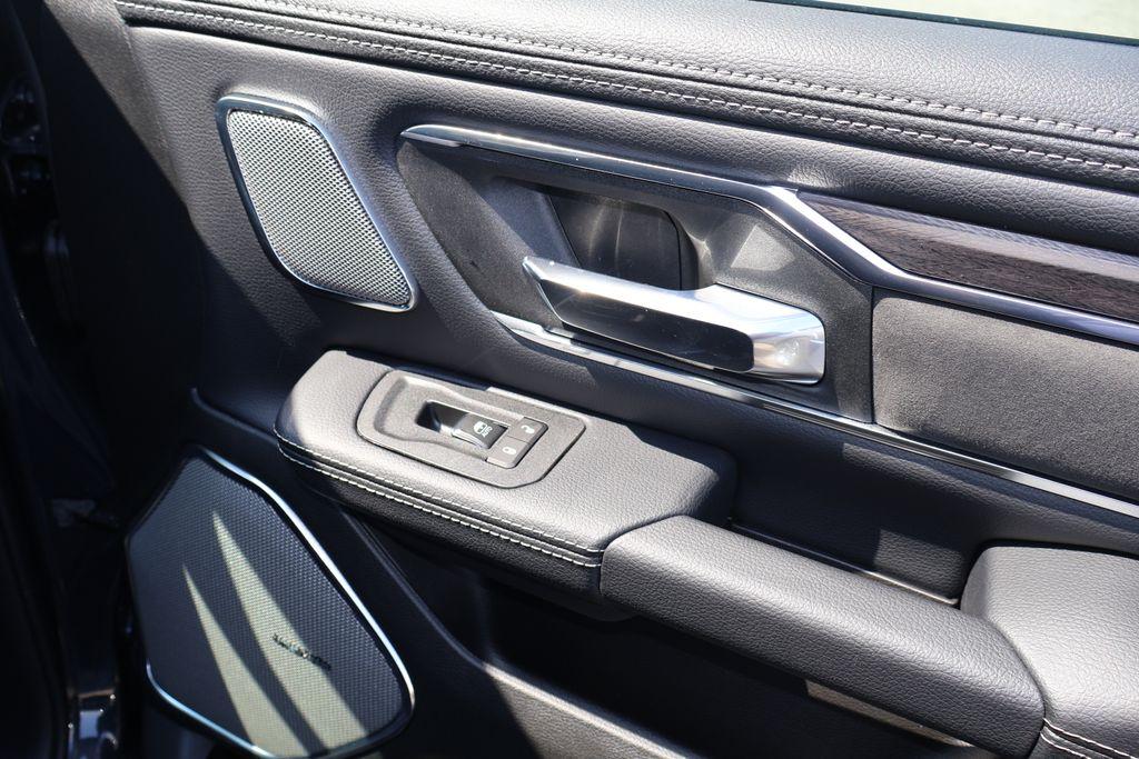 صورة مصغرة 14 لـ 2026 RAM 1500 LARAMIE