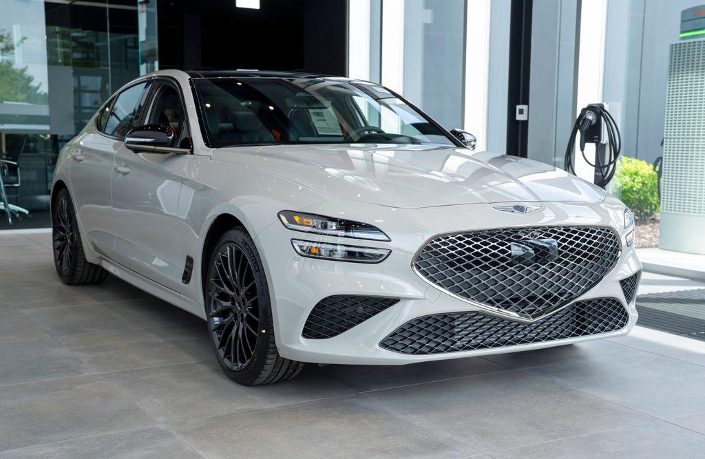 New 2026 Genesis G70 3.3T Prestige Graphite